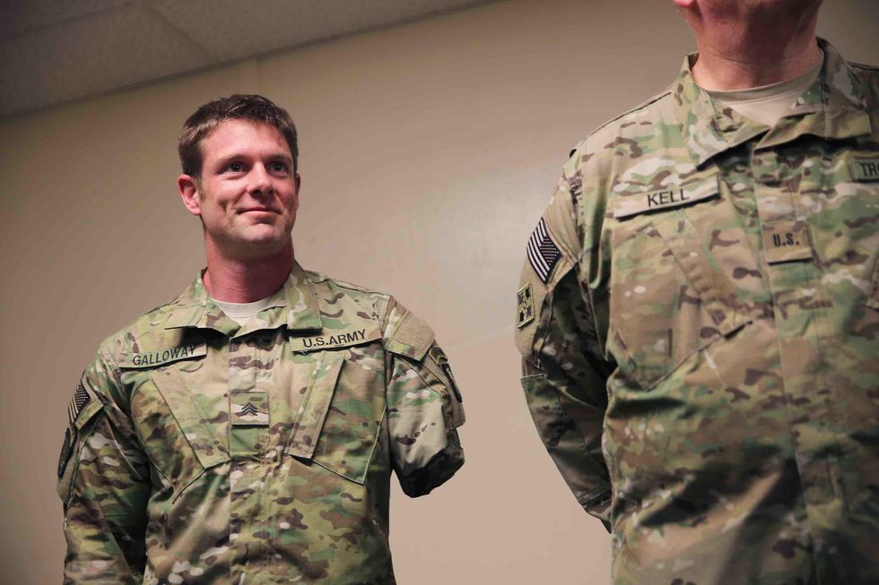 After losing an arm and leg in Iraq, Army hero serves to inspire millions