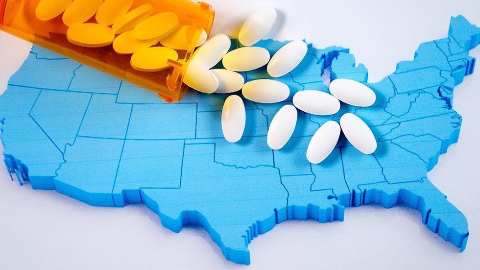 AZ-Sen: Race dynamics play out when Democratic candidate walks out on opioid crisis hearing