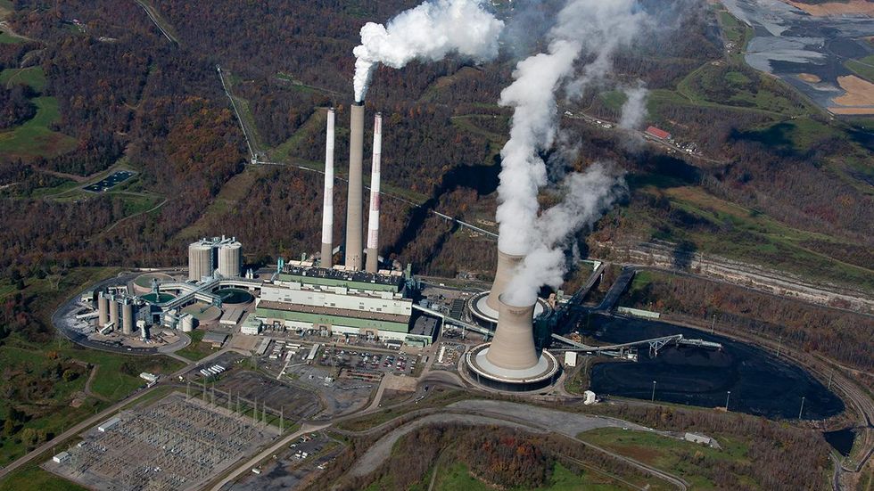 Trump administration taking 'immediate steps' to try to stop closure of coal, nuclear power plants