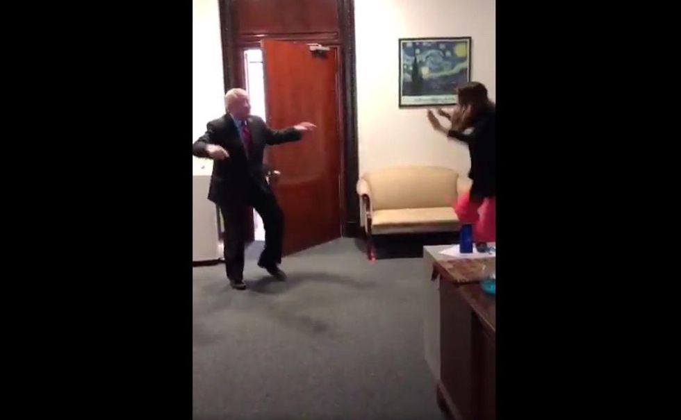 Philadelphia's mayor does a little song and dance after learning Philly's still a sanctuary city