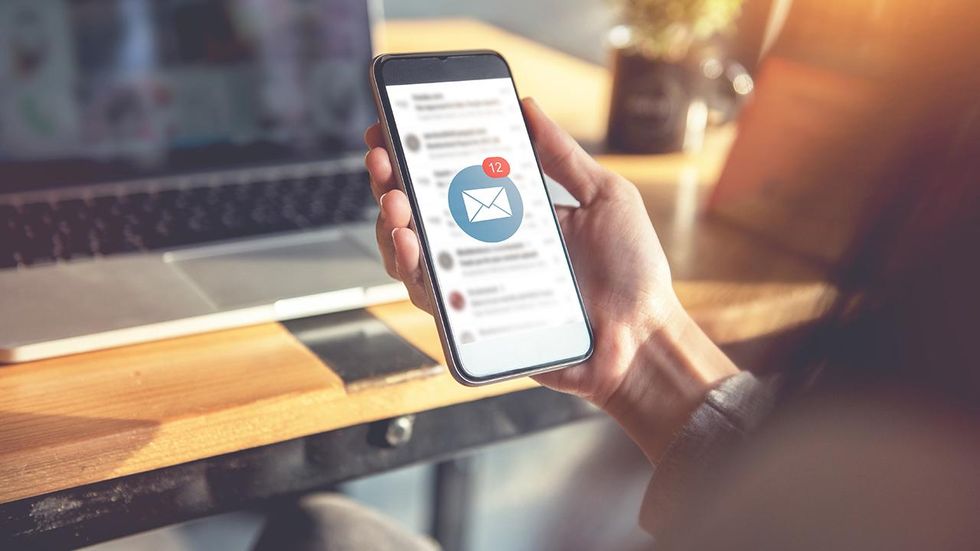 Free speech? Public university in Alabama bans 'harsh' text messages, 'embarrassing' pictures