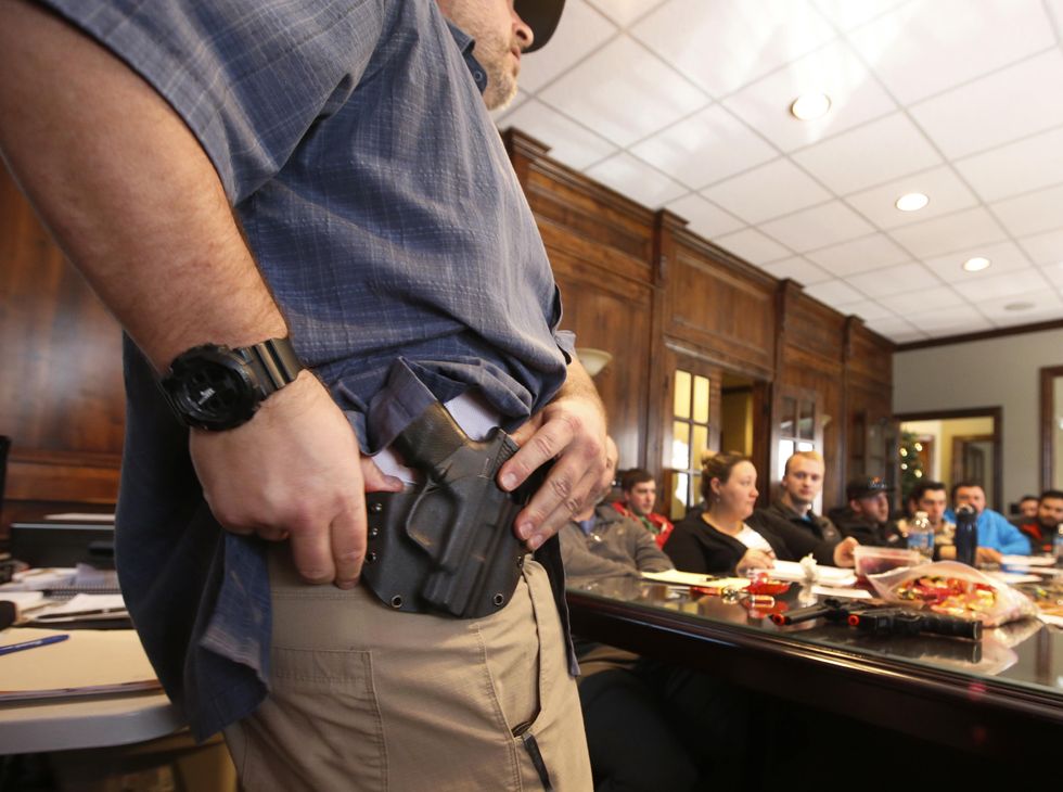 Florida just revoked hundreds of concealed carry permits after state employee's negligence revealed