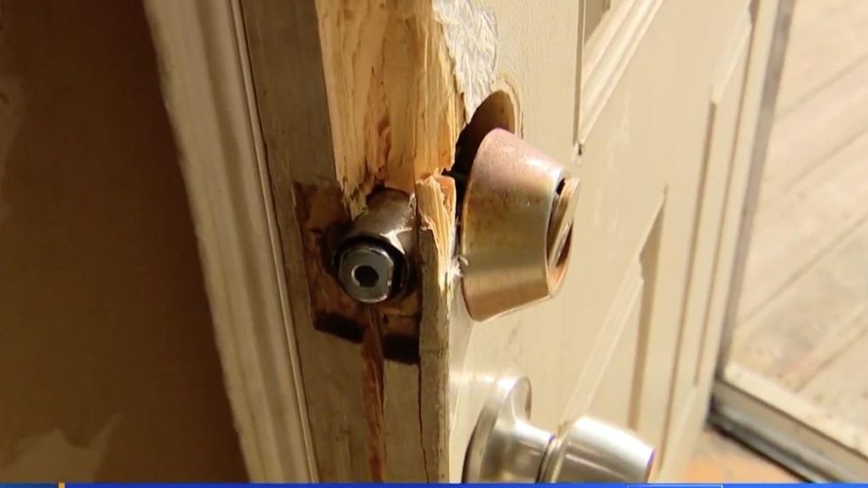 Chicago cops apologizing for raiding the wrong home — again