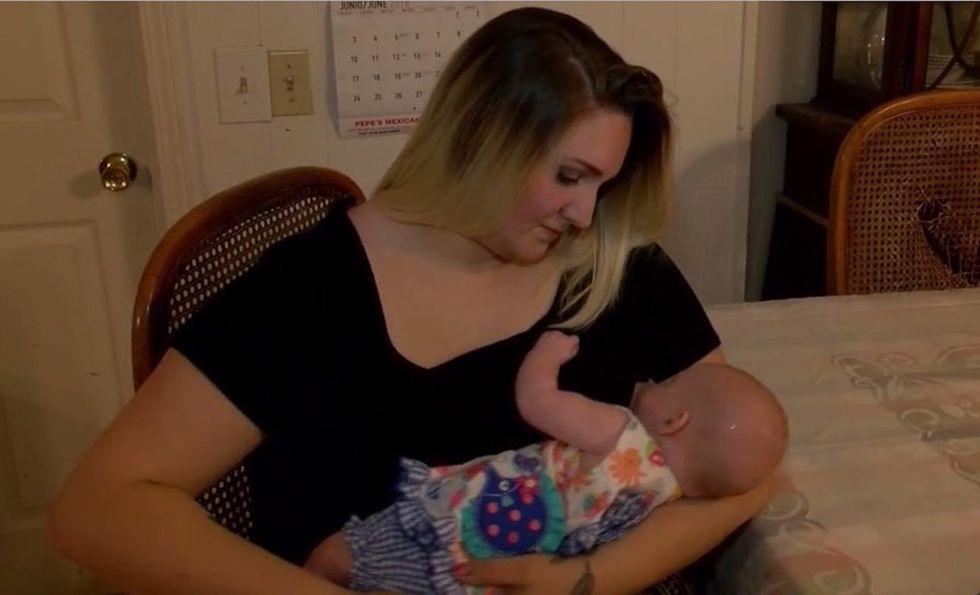 Breastfeeding mom asked to 'cover up' by restaurant manager. Mom tells her the request is 'illegal.