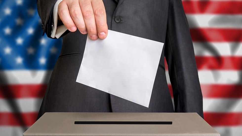 Report: Democrats lead Republicans by 12 million voters in states that require party registration