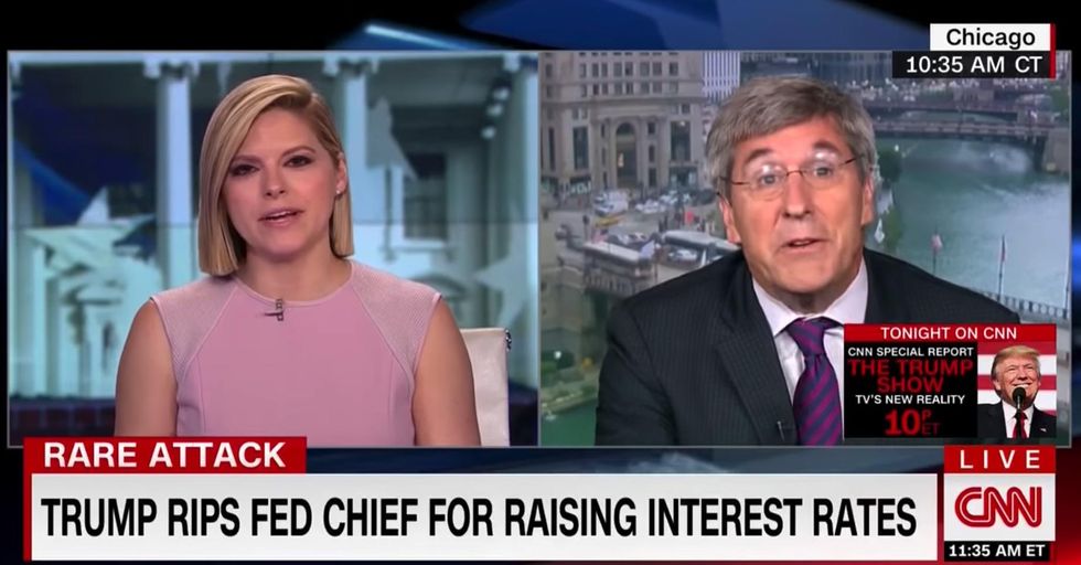 WATCH: CNN analyst lists facts about Trump's 'tremendous' economy, stumps host with this question