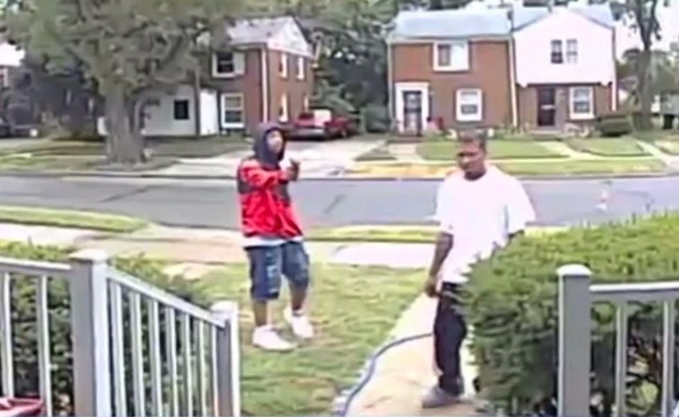 Gun-wielding males steal jewelry right off Vietnam vet as he sits on porch—but there's hopeful news