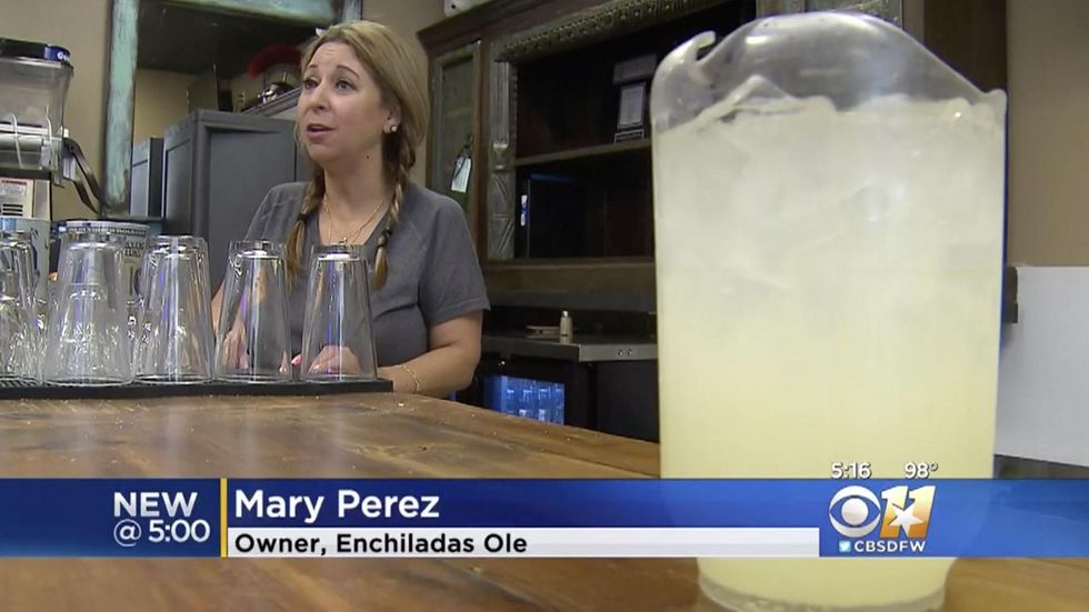 Texas restaurant owner turns good Samaritan as much of state is gripped in brutal heat wave