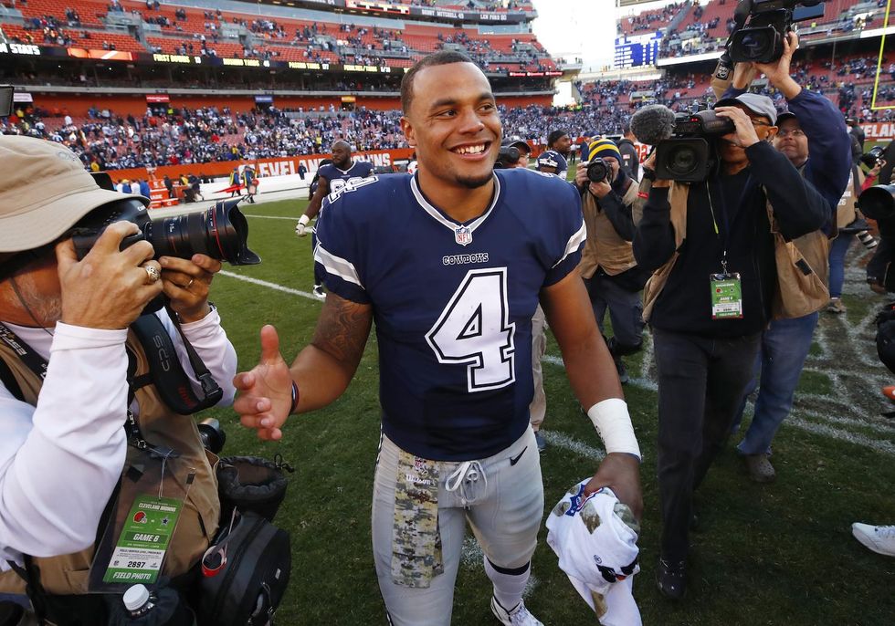 Dallas Cowboys star QB hits back against national anthem protests, speaks truth about the controversy