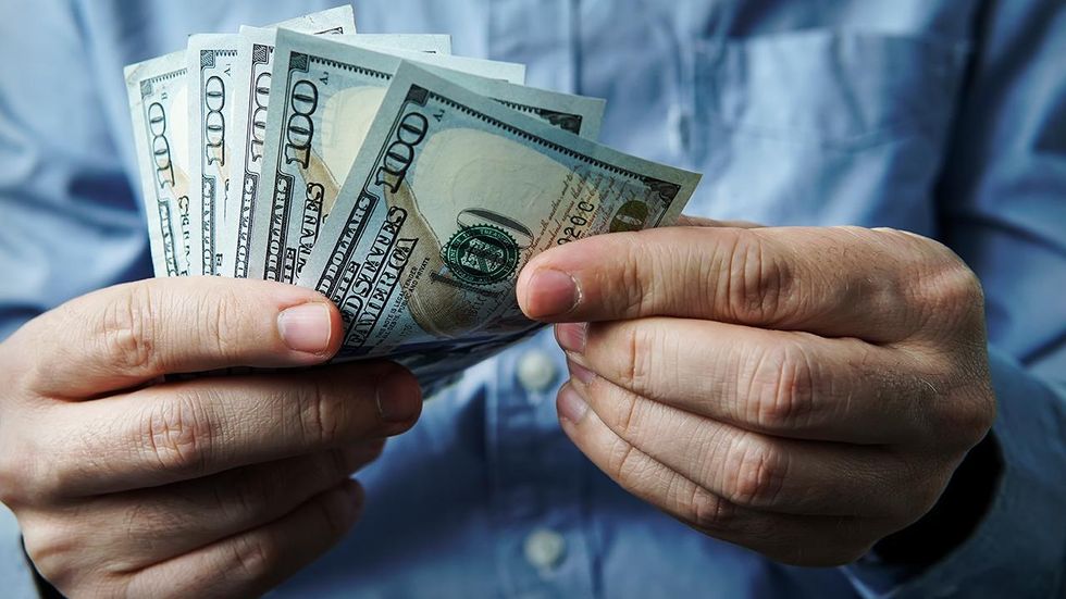 Entire North Carolina police department suspended with pay after chief, lieutenant arrested