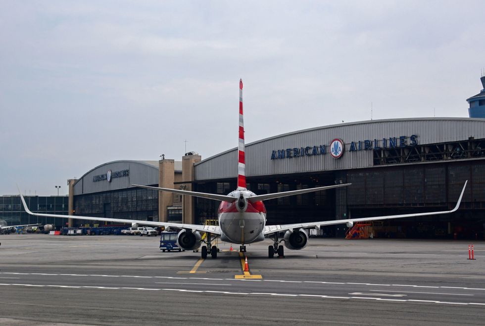 Dead fetus found in toilet aboard American Airlines plane at LaGuardia Airport