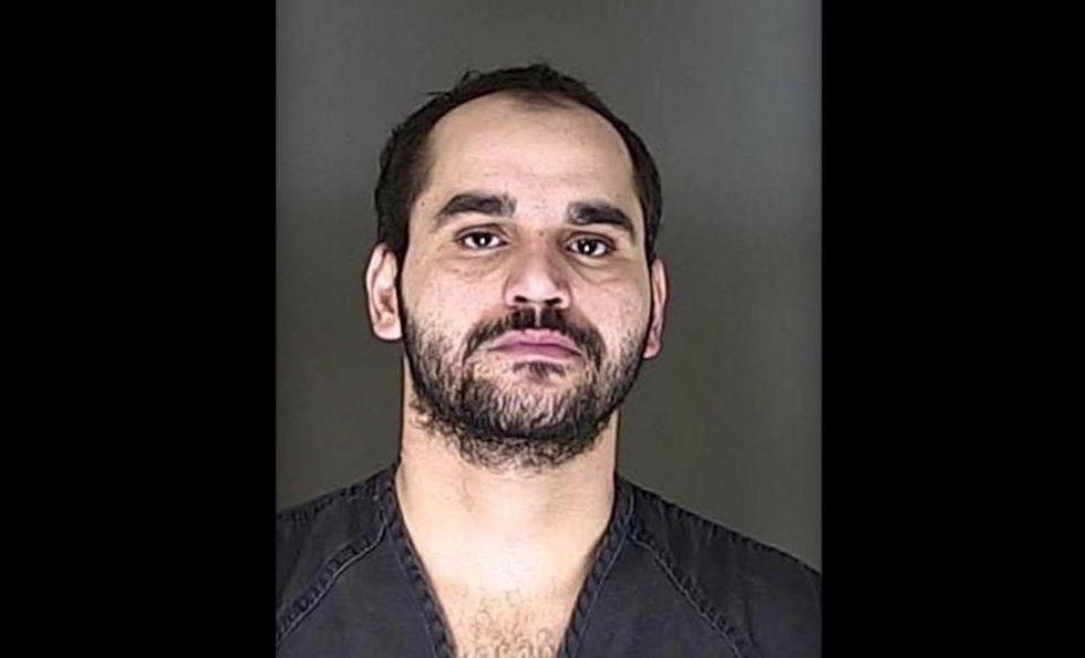 Iraqi refugee charged with shooting cop last week. Feds reportedly halted his deportation in 2016.