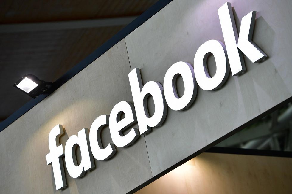 DNC wants Facebook to tell it who has seen fake news