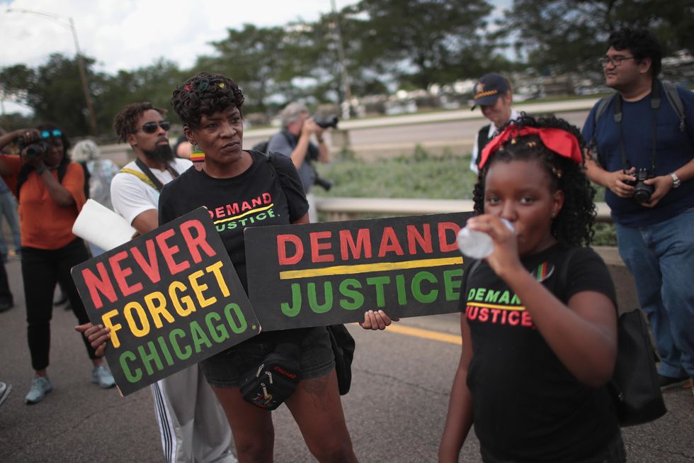 Activist pastor plans anti-violence protest that will block roads to Chicago's O'Hare on Labor Day