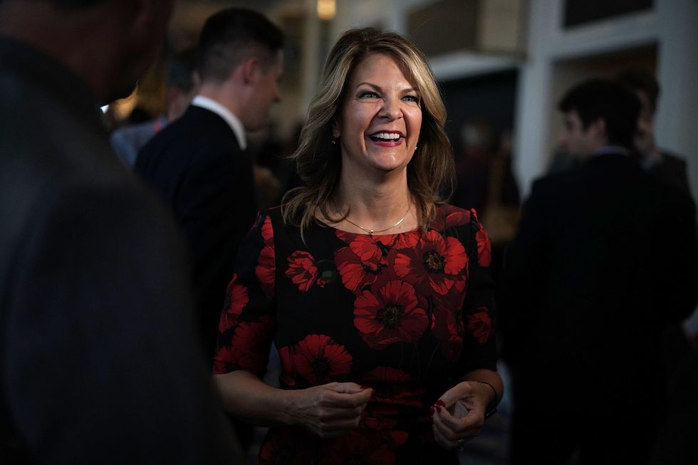 Arizona GOP Senate candidate Kelli Ward accuses John McCain of distracting from her campaign