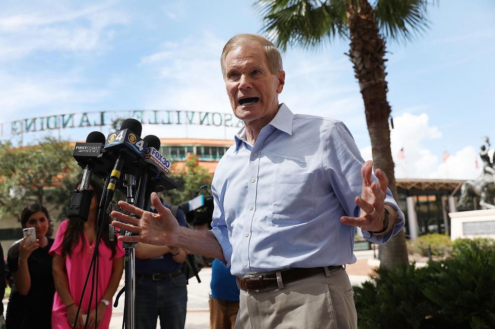 FL-Sen: Nelson falsely claims that background checks would have prevented Florida's mass killings