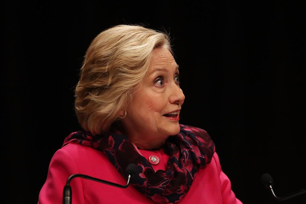 Chinese company got 'nearly all' emails from Hillary Clinton's personal server, report says