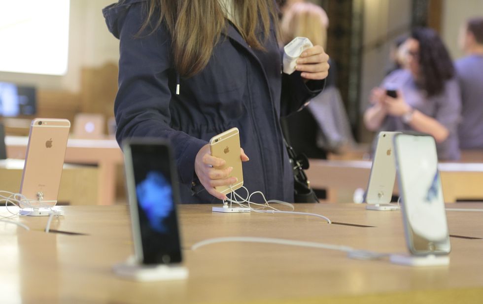 iPhone: The Preferred Mobile Device of The Islamic State