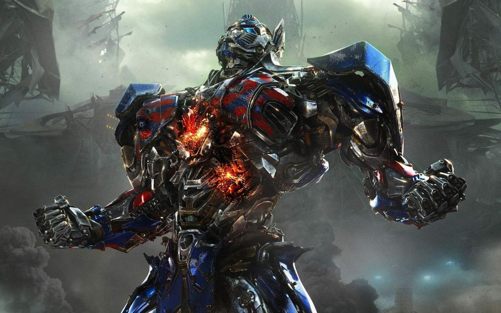Film Review: 'Transformers: The Last Knight