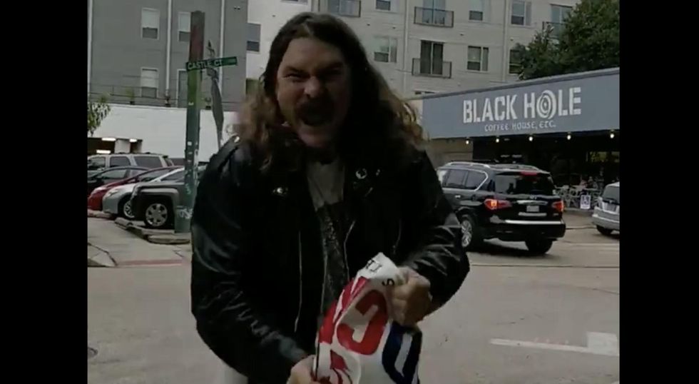 Video: Man tears up Ted Cruz signs, melts down when caught doing so — then it gets way more bizarre