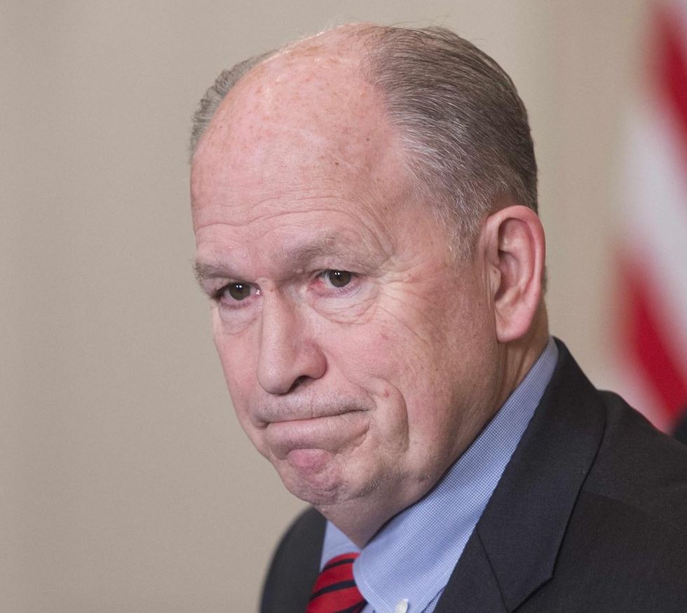 Alaska's governor just suspended his campaign, days after his Lt. Gov. resigned