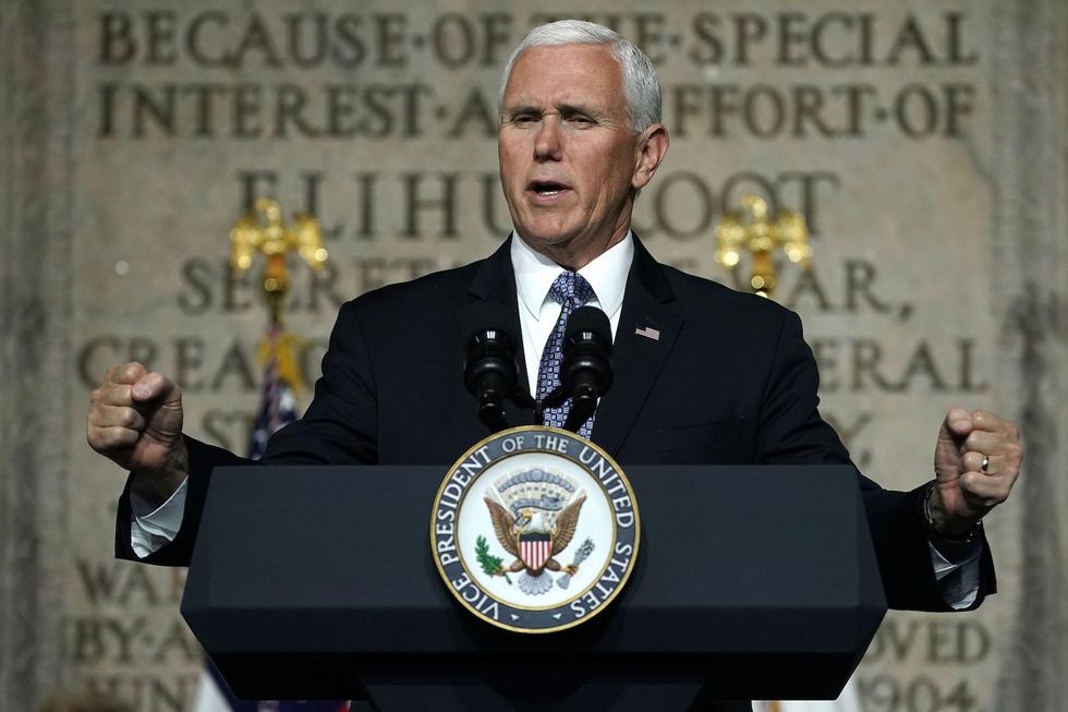 Mike Pence says the president of Honduras told him who is really funding the migrant caravan