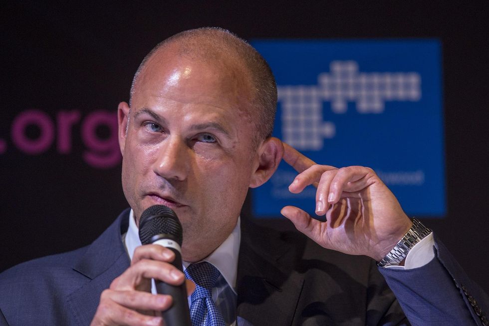As troubles mount for Michael Avenatti, the media start to turn against their former darling