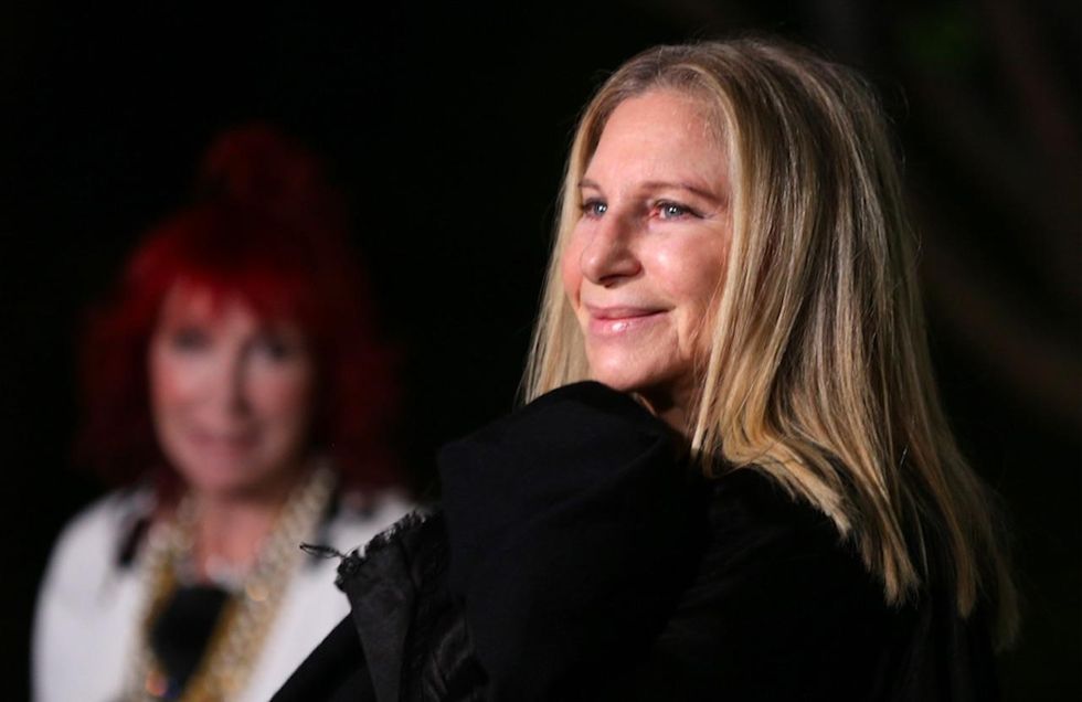 Left-winger Barbra Streisand calls Trump 'corrupt and indecent,' begs fans to 'vote for Democrats!