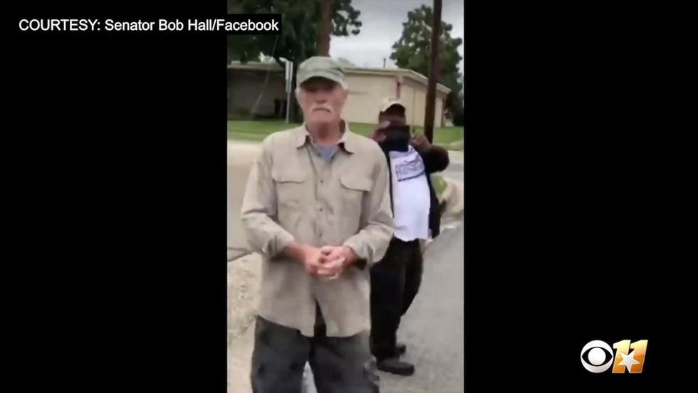 Watch: Leftist reportedly tore down GOP campaign signs in Texas, approached witness with knife