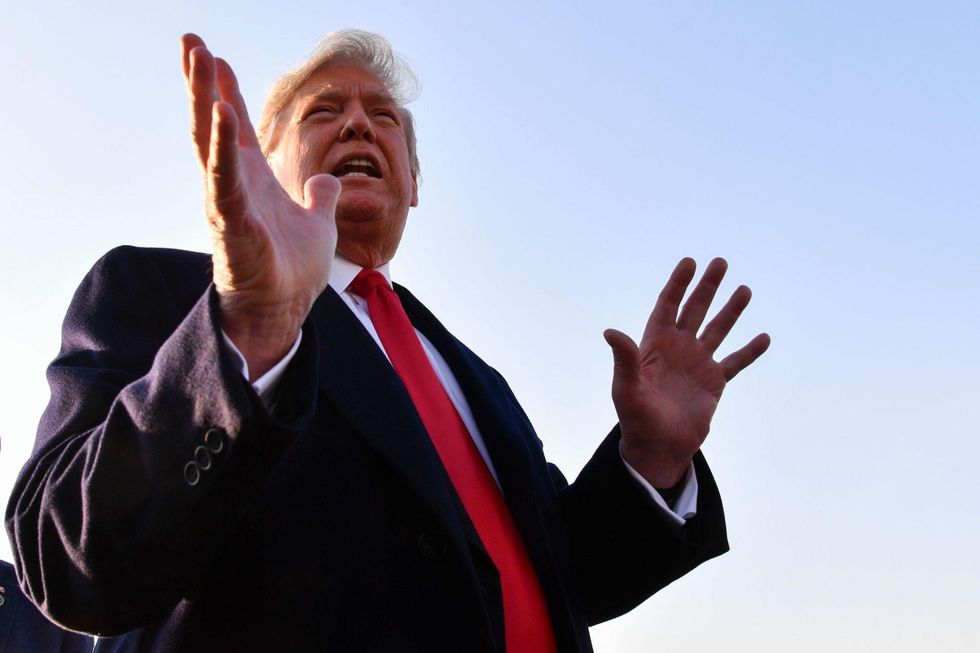 Breaking: Trump's newest announcement on migrant caravan is deathly serious