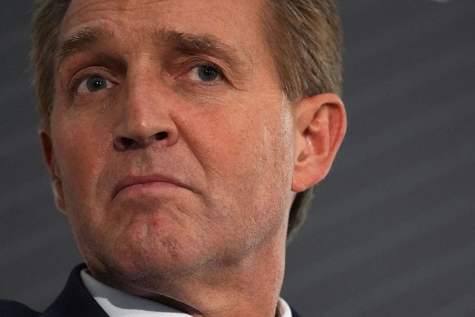 Jeff Flake says he will join Democrats against Trump — here's what he's planning