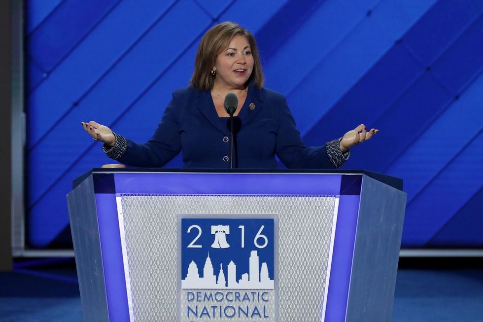 Democratic Rep. Linda Sanchez withdraws caucus leadership bid following husband's indictment