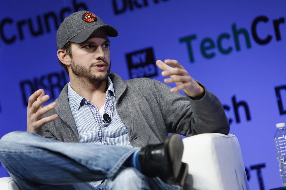 Hollywood actor tweets in support of gun control - accidentally admits to breaking CA law