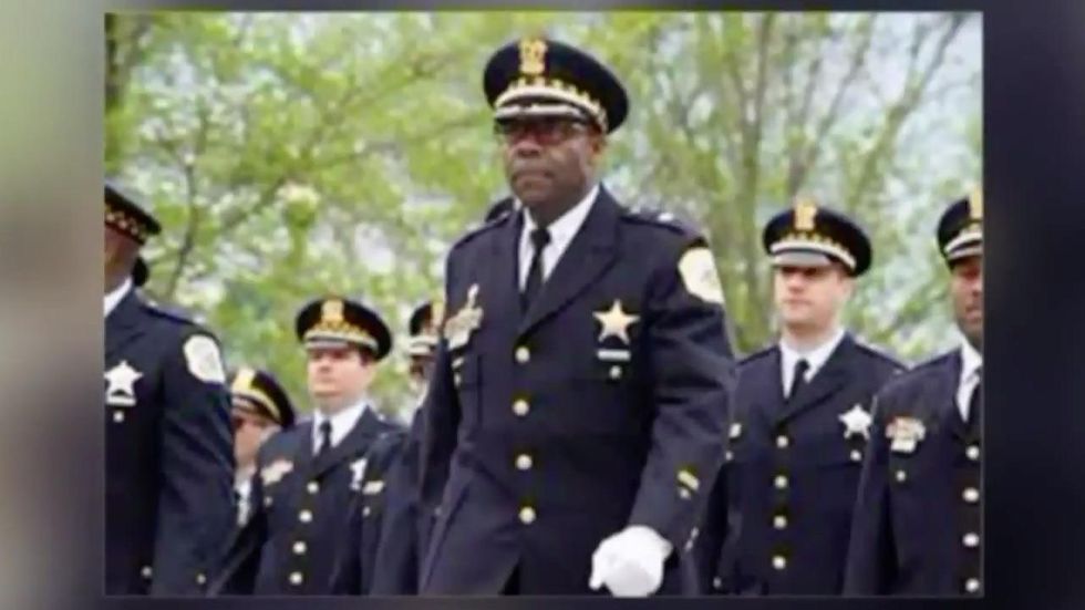 Retired Chicago police commander accused of stealing $360K in Social Security