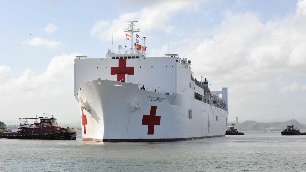 US Navy hospital ship anchors in Colombia, provides care to Venezuelan refugees. Caracas is upset.
