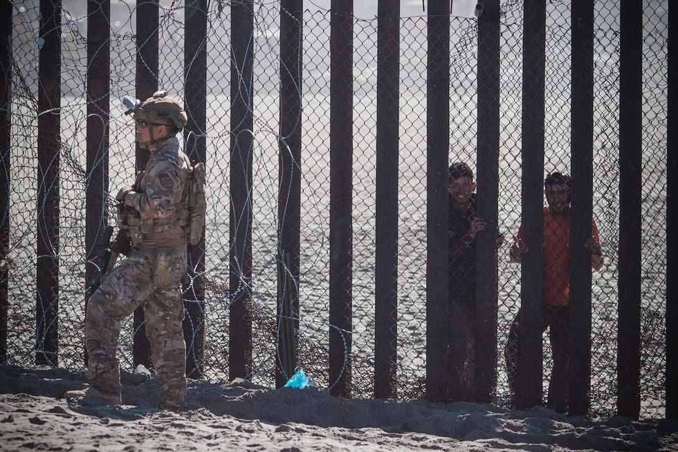 Troops at U.S.-Mexico border to begin heading home as thousands of migrants arrive