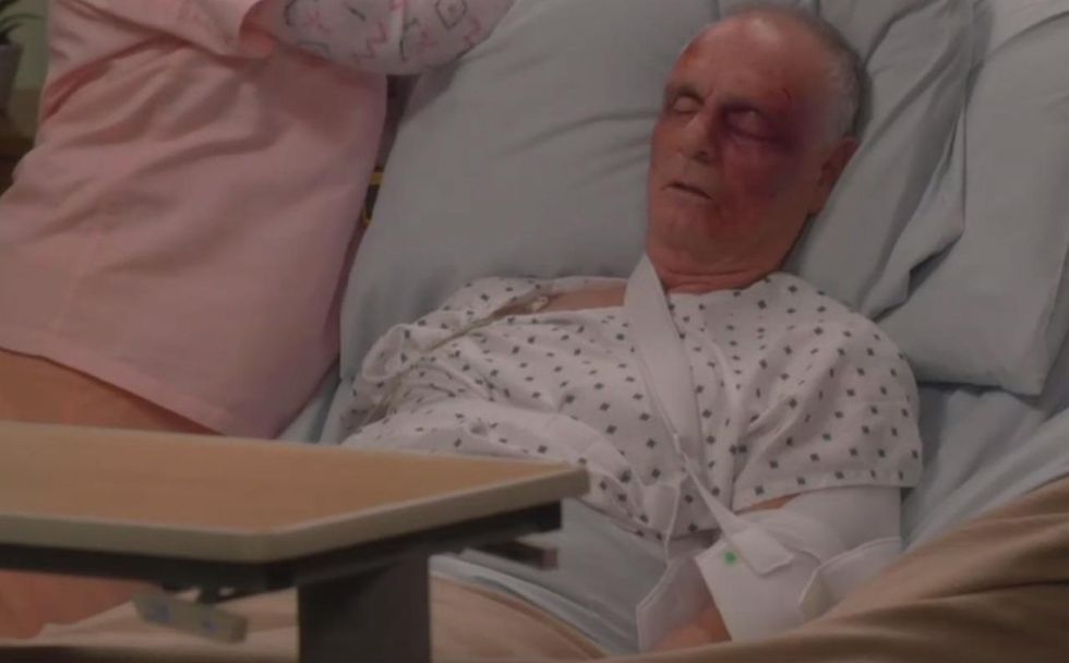 Trump supporters beat up reporter on 'Murphy Brown'; creator cites 'angry rhetoric