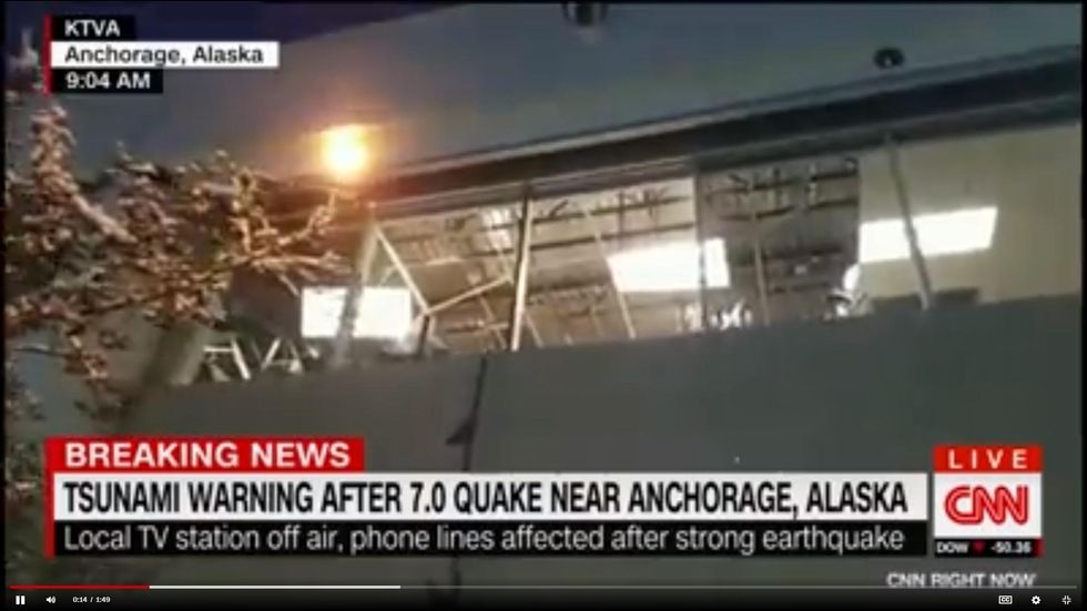 Major 7.0 earthquake hits Alaska; tsunami warning lifted