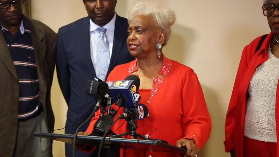 Brenda Snipes says never mind to resigning after Rick Scott suspends her