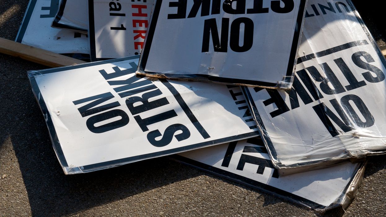 Slate magazine writers vote nearly unanimously to go on strike