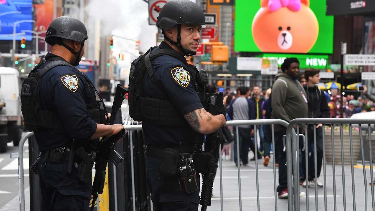 BREAKING: Police departments in multiple cities report bomb threats