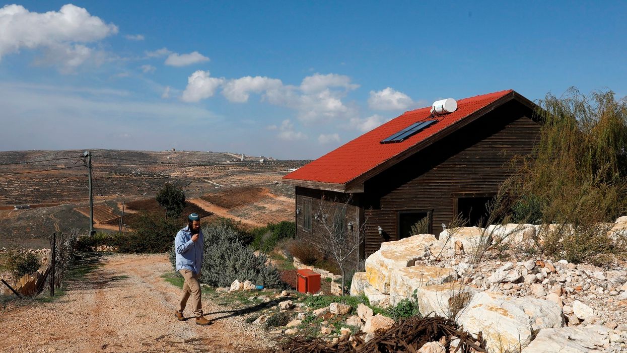 Airbnb denies ending its ban on listing Israeli rentals in the West Bank
