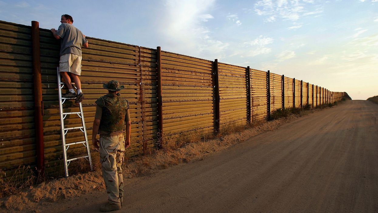Here's how liberals are responding to veteran's GoFundMe campaign raising money to fund border wall
