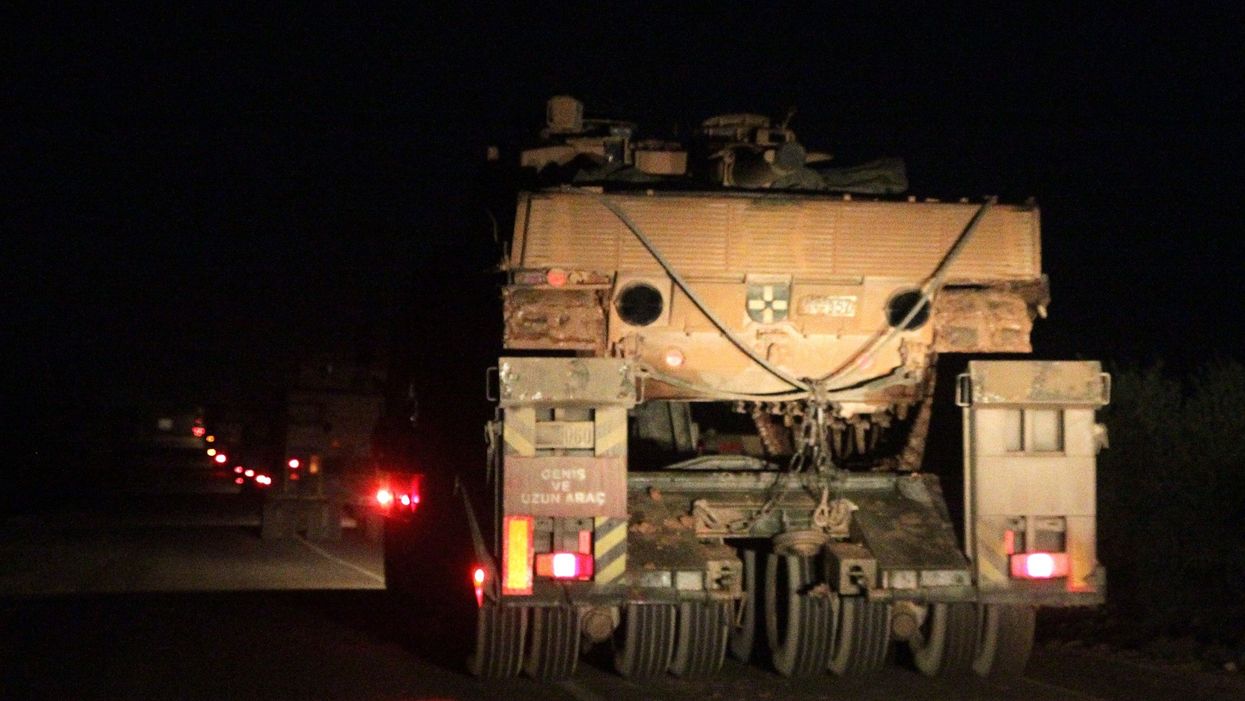 Turkey amasses tanks, armored vehicles along southern border, slowly moves into Syria ahead of US withdrawal