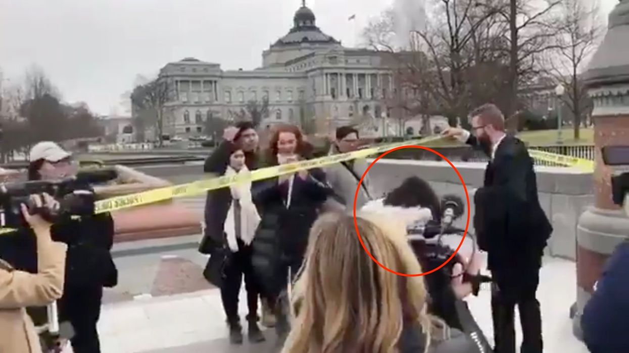 VIDEO: Far-left Dem who called Trump 'motherf***er' literally runs from reporters when confronted about remarks