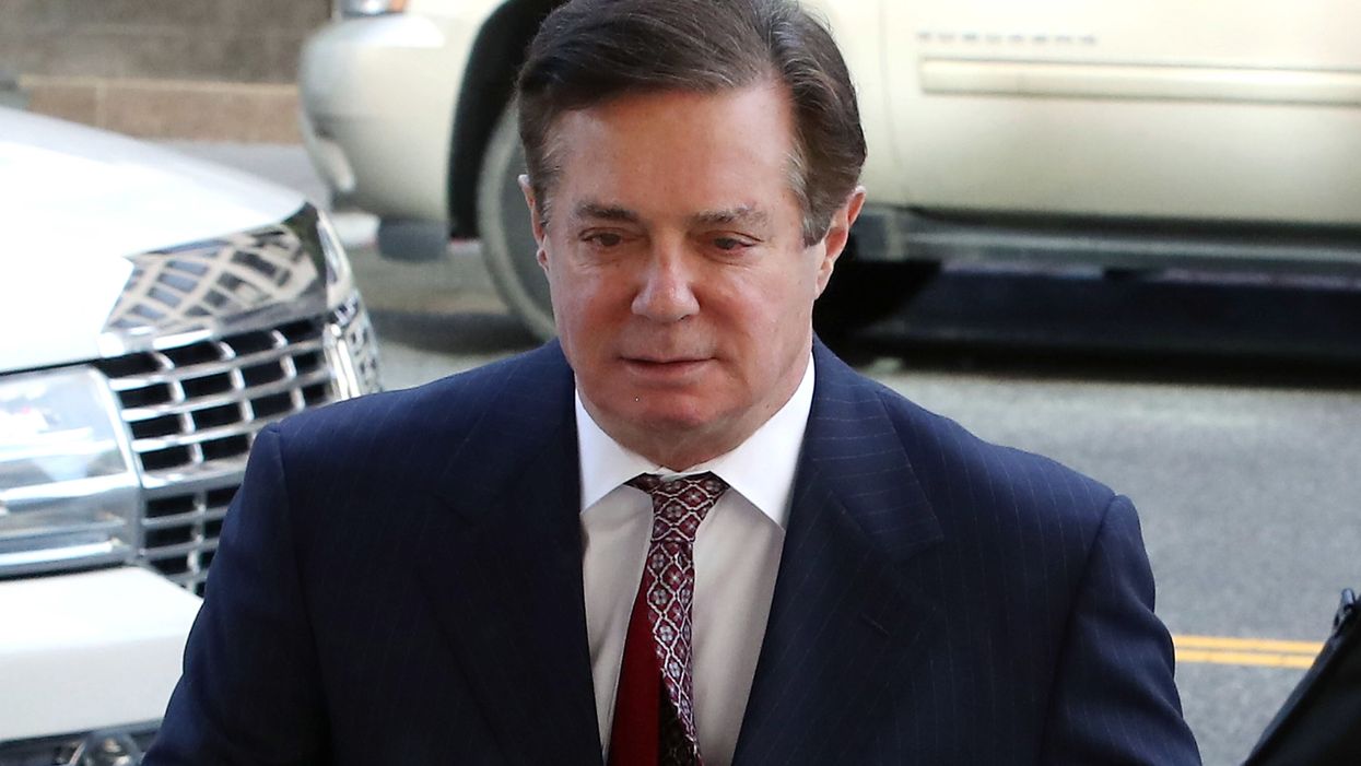 Mueller team claims Paul Manafort lied to prosecutors despite plea deal