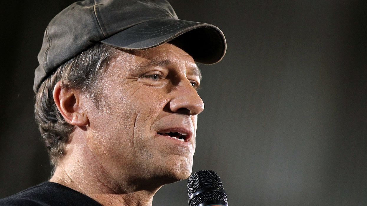 Mike Rowe schools leftist writer who claimed Trump voters are racist xenophobes