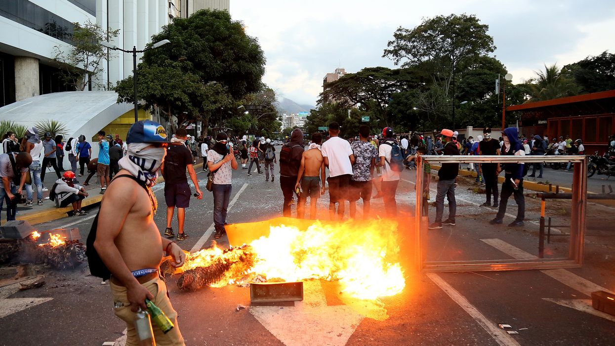 Russia warns the US not to intervene in Venezuelan coup