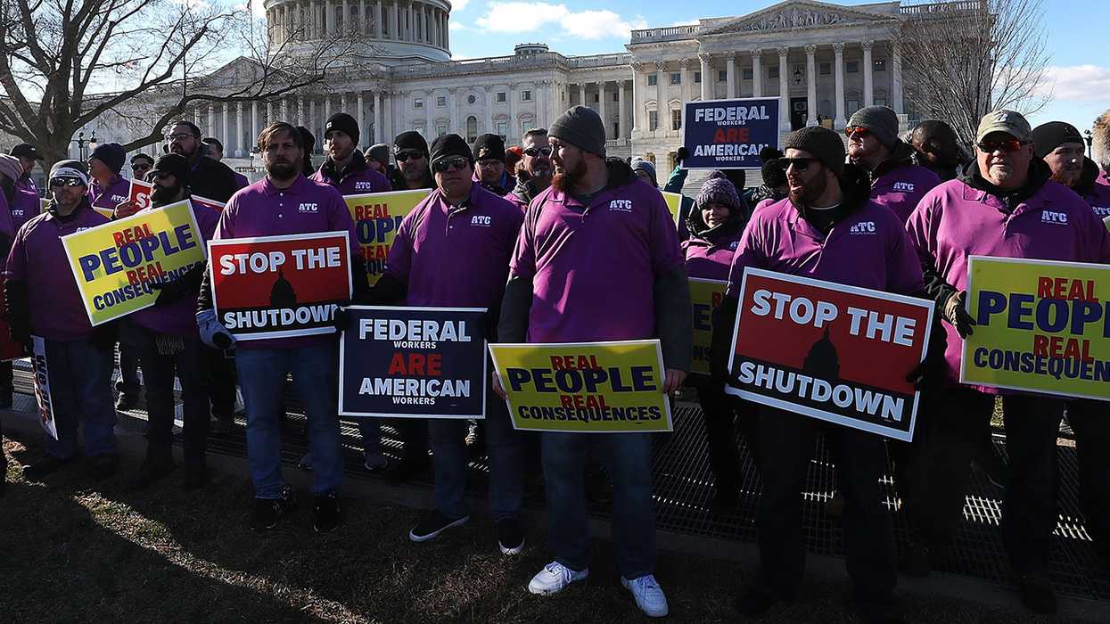 Report: Standard & Poor's claims gov't shutdown will cost more than border wall