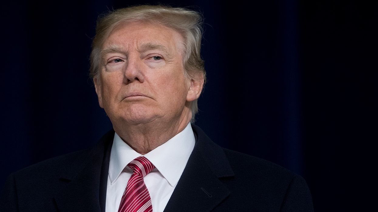 Illegal immigrants fired from Trump National Golf Club during gov't shutdown: report